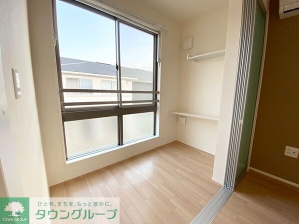 厚木市下川入新築アパートの物件内観写真